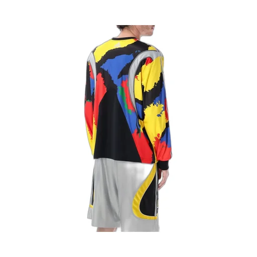 Graphic Printed Long Sleeved T-Shirt