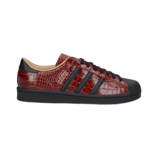 Superstar Vintage Sneakers