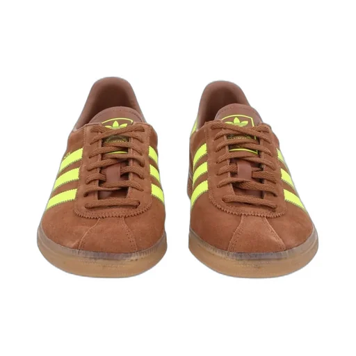 Munchen Lace-Up Sneakers