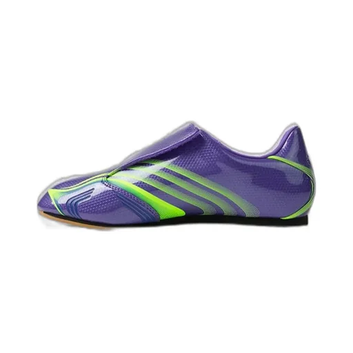 Taekwondo F50 Sneakers