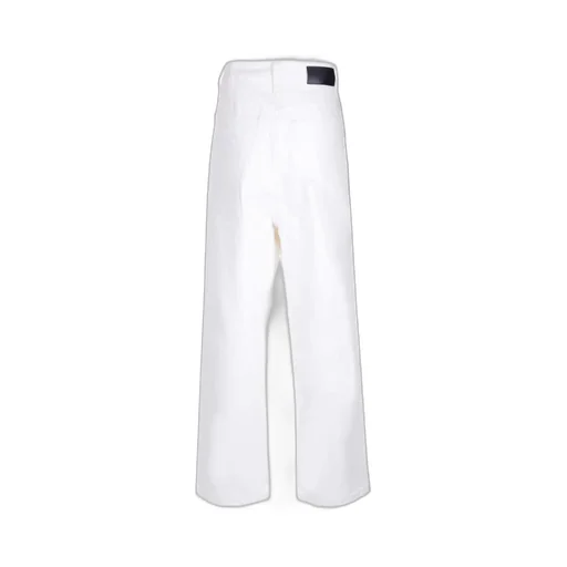 Wide-Leg Jeans