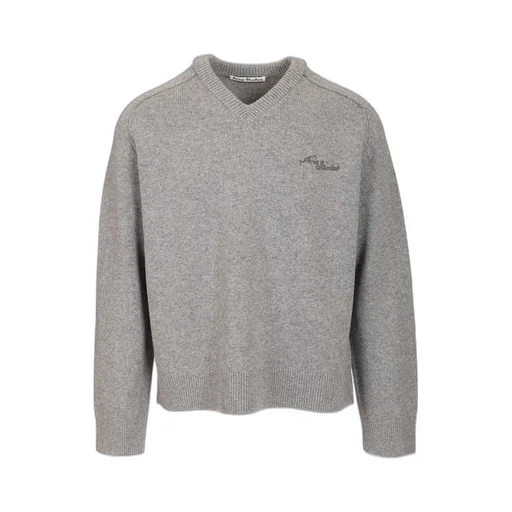 V-Neck Jumper