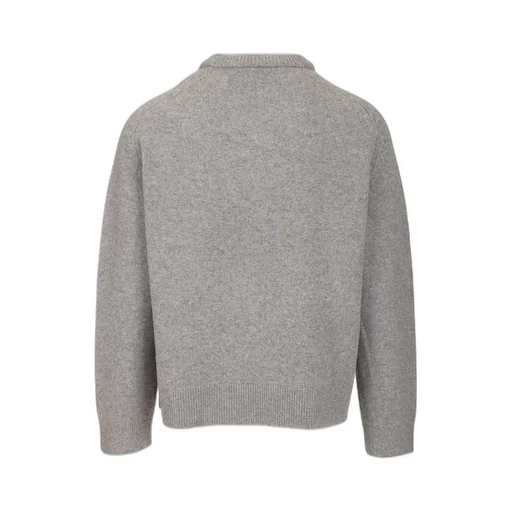 V-Neck Jumper