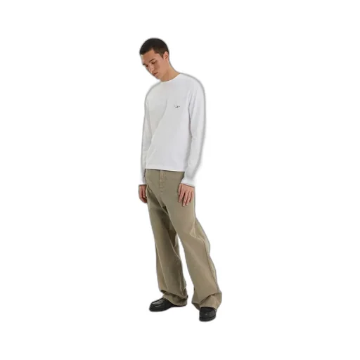 Wide-Leg Jeans