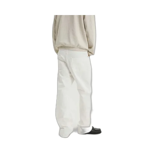 Relaxed-Fit Jeans