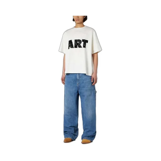Wide-Leg Jeans