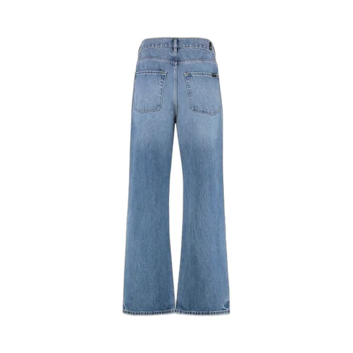 Wide-Leg Jeans