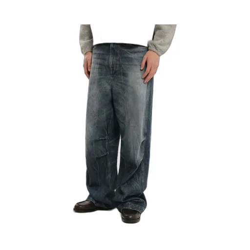 Wide-Leg Jeans