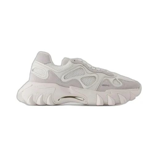 B East Sneakers