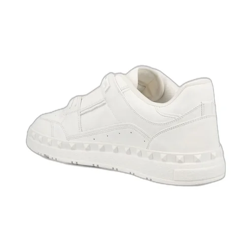 Freedots Lace-Up Sneakers