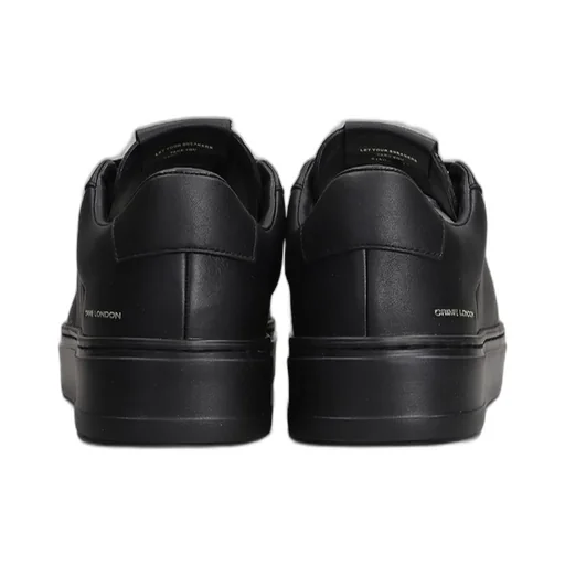 Extralight Lace-Up Sneakers