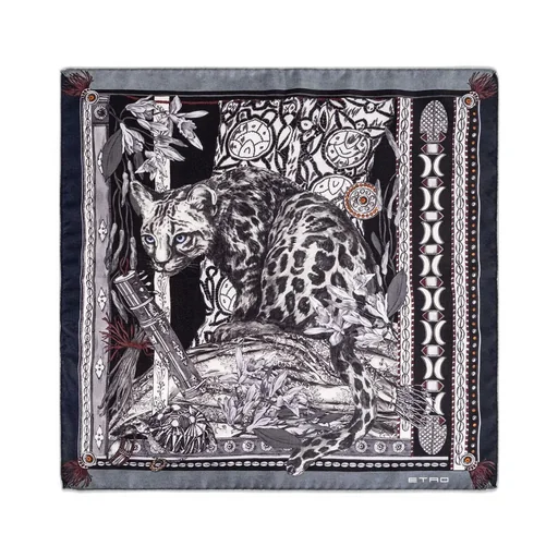 Placed Leopard Printed Pocket Square