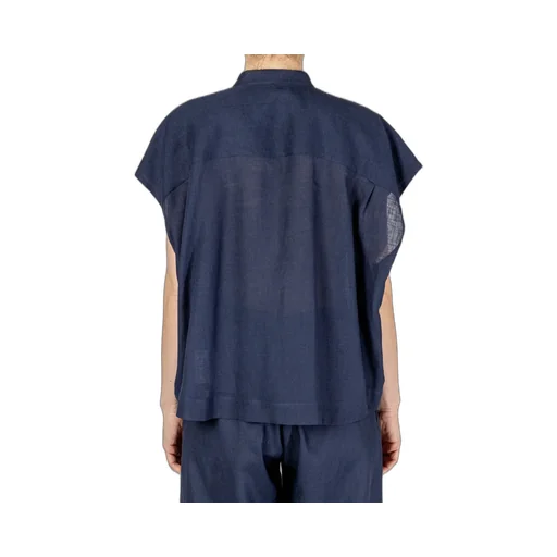 Diamond Thread Sleeveless Shirt