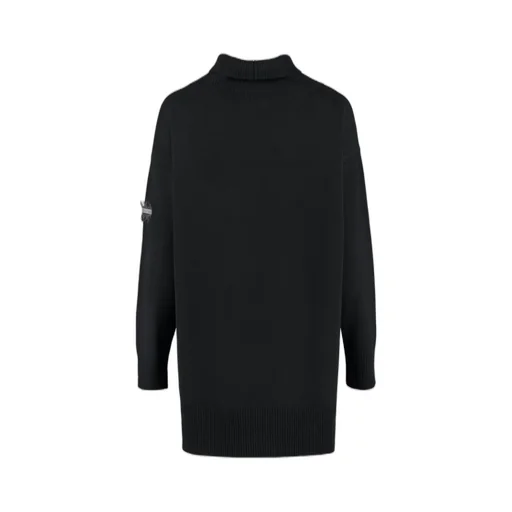 Long-Sleeved Roll-Neck Jumper