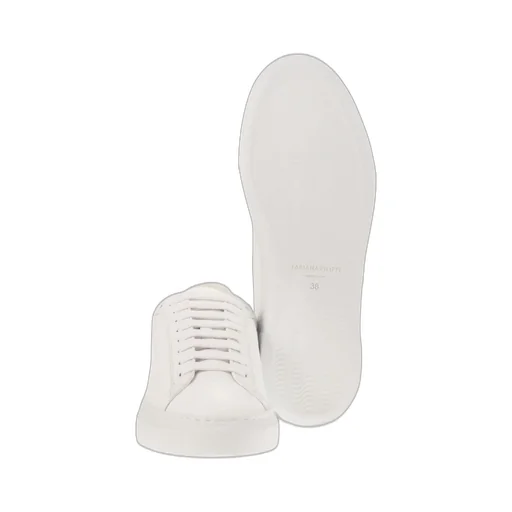 Diamond Thread Low-Top Sneakers