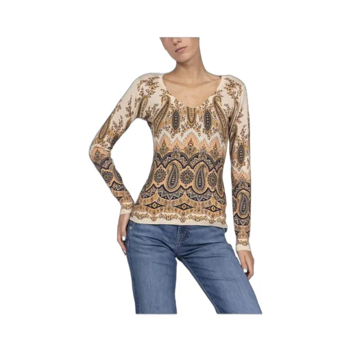 Paisley Printed V-Neck Top