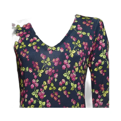 Floral Patterned V-Neck Knitted Top