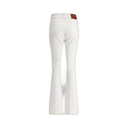 Button Detailed Straight Leg Jeans