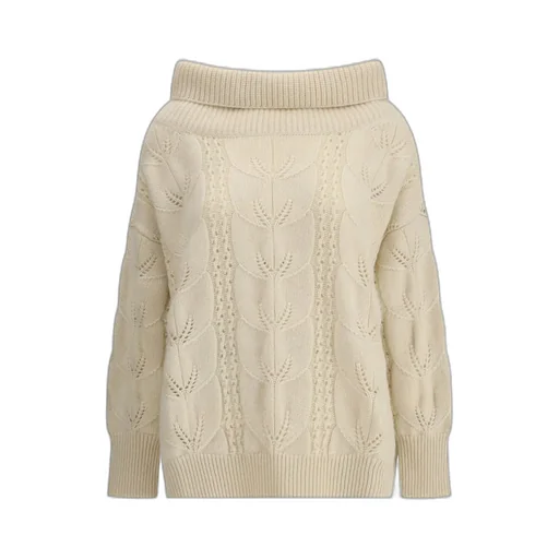 Knitted Long Sleeved Jumper