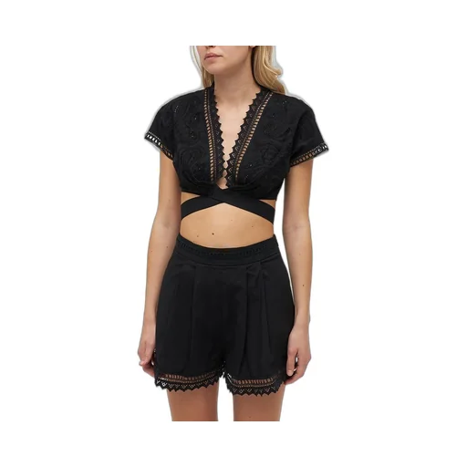 Lace Detailed Cropped Top