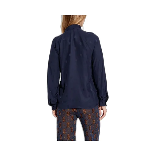 Tie Detailed Fluid Blouse