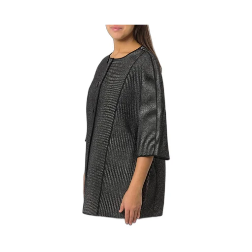 Short-Sleeved Button-Up Coat