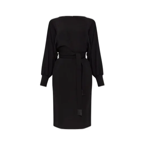 Dress With Belt