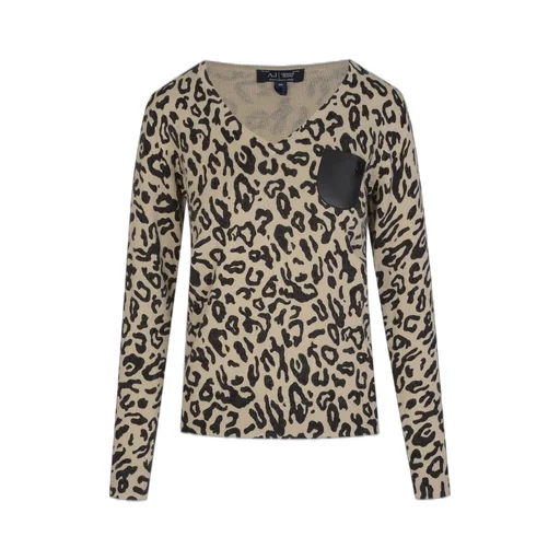 Leopard Printed V-Neck Pullover