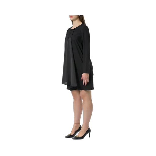 Long Sleeved Crewneck Dress
