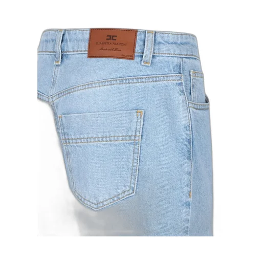 Logo Plaque Boyfriend Jeans
