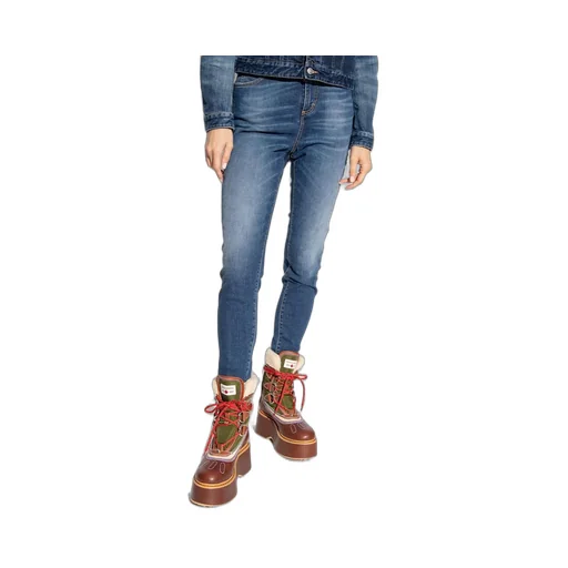 Distressed Skinny Jeans