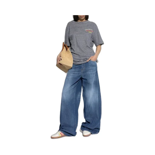 Summer Lovers Medium Wash Traveller Jeans