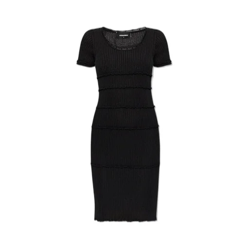 Short-Sleeved Midi Ribbed Dress