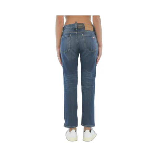 Mid-Rise Cropped Jeans