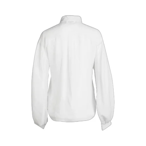 Long-Sleeve Buttoned Shirt