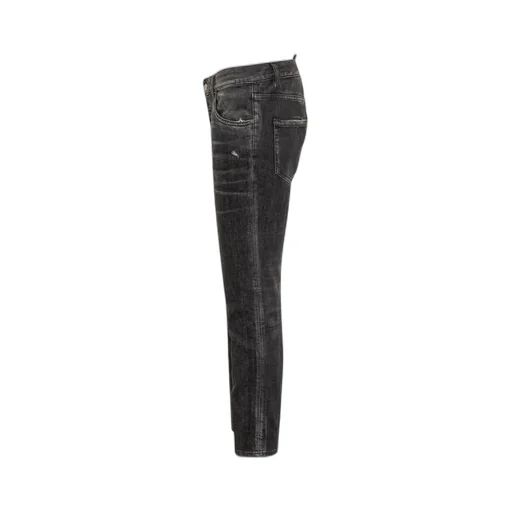 Distressed Skinny Jeans