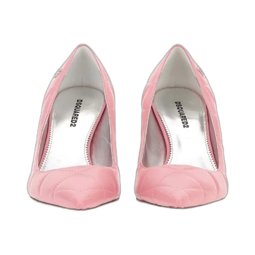 D2 Plaque Quilted Pumps