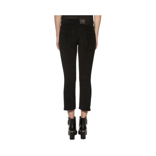 Logo Patch Cropped Jeans