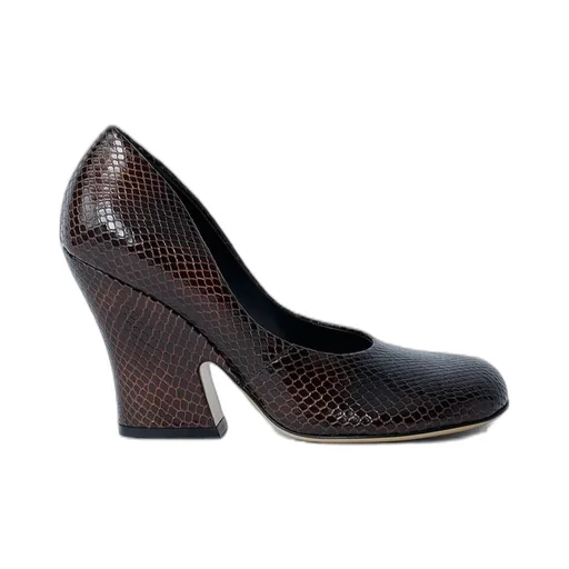 Embossed Wedge Pumps