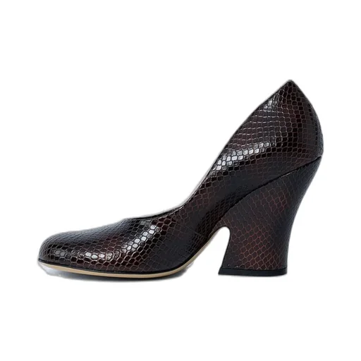 Embossed Wedge Pumps