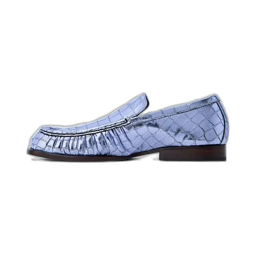 Embossed Round Toe Loafers