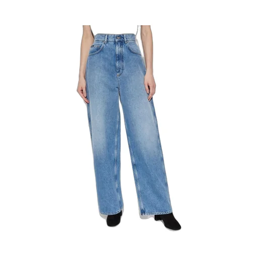 Straight Leg Jeans