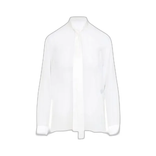 Long-Sleeved Buttoned Shirt