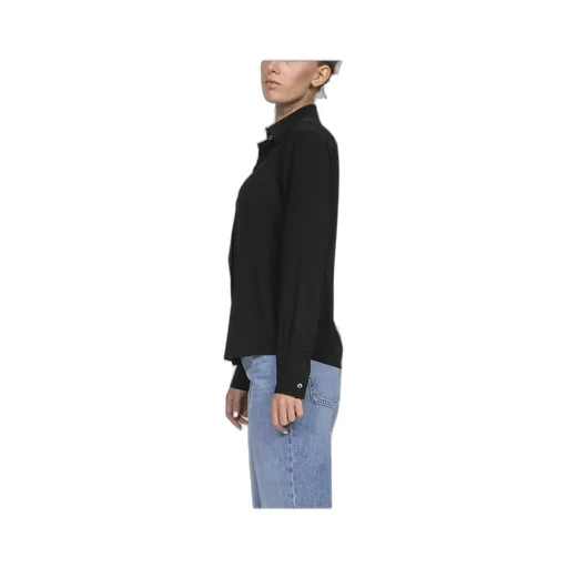 Long-Sleeved Shirt