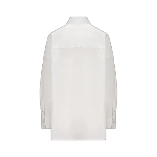 Buttoned Long-Sleeved Shirt