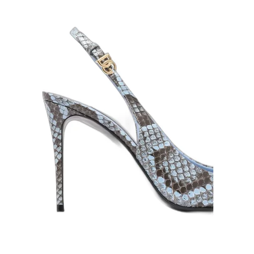 Embossed Pointed Toe Pumps