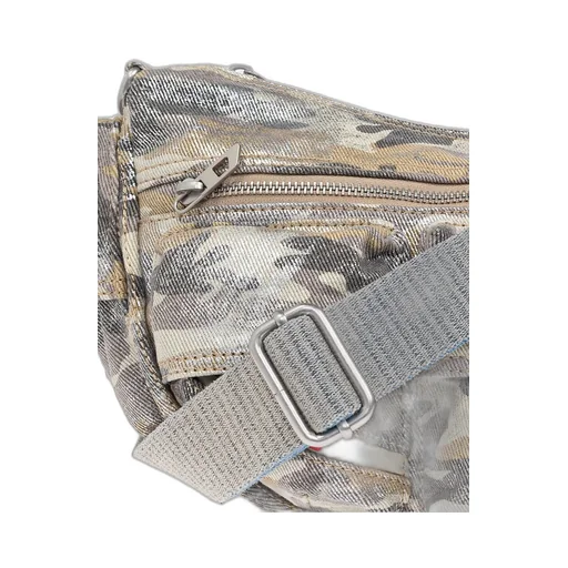 Multi-Pkts X Shoulder Bag