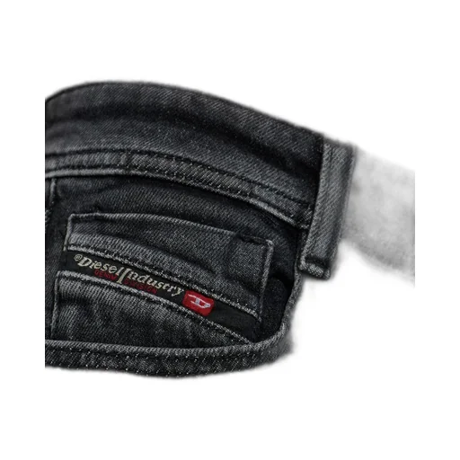 1969 D Ebbey Slim Jeans