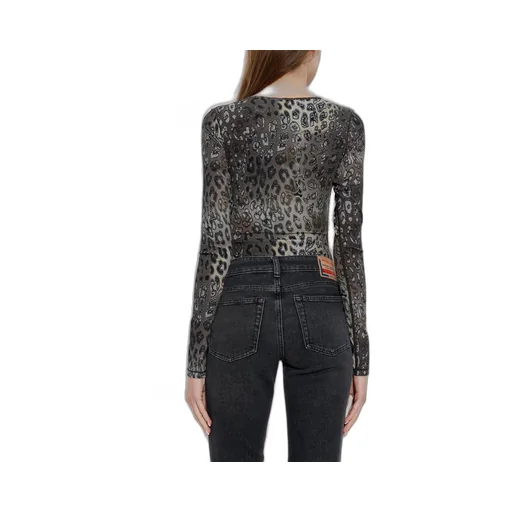 Angelica-Utlt Long Sleeve Top