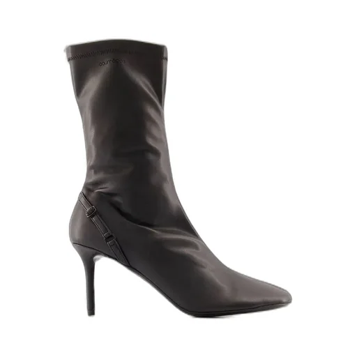Oblique Zipped Boots